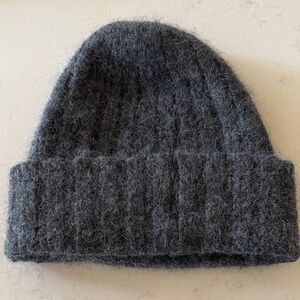 Everlane Alpaca Merino Cozy Gray Knit Beanie